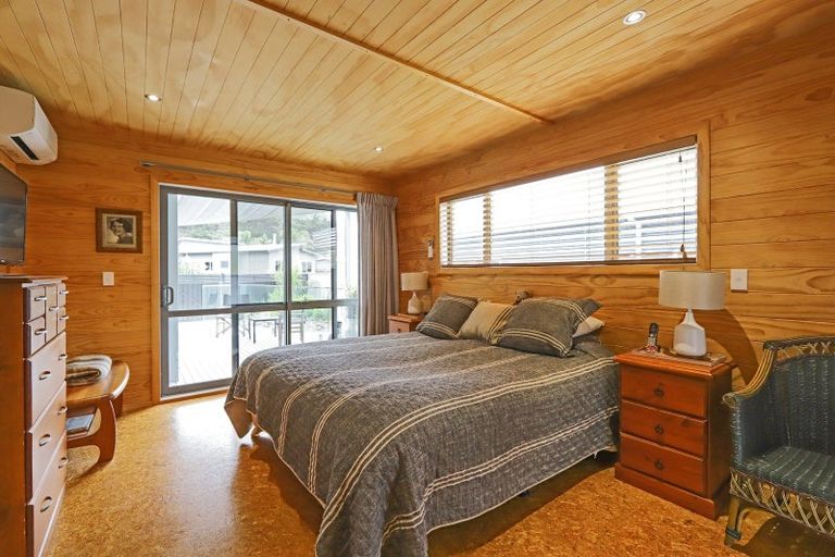 Photo of property in 4 John Ross Place, Kairakau, Havelock North, 4295