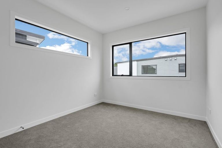 Photo of property in 10 Orchard Street, Avondale, Auckland, 1026