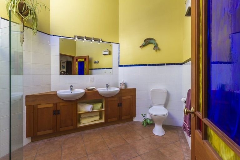 Photo of property in 33 View Mount, Stoke, Nelson, 7011