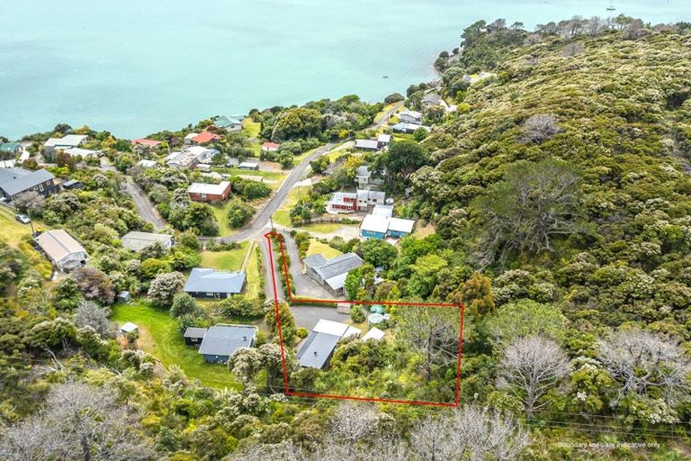 Photo of property in 33 Puriri Road, Te Kouma, Coromandel, 3581