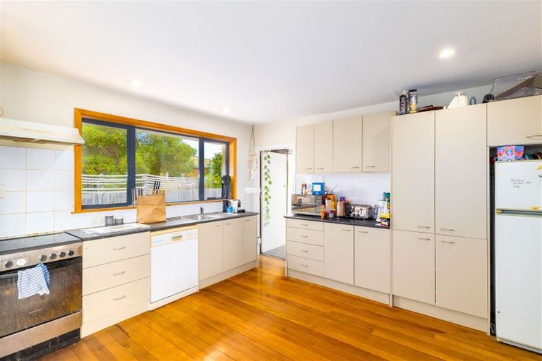 Photo of property in 170 Condell Avenue, Papanui, Christchurch, 8053