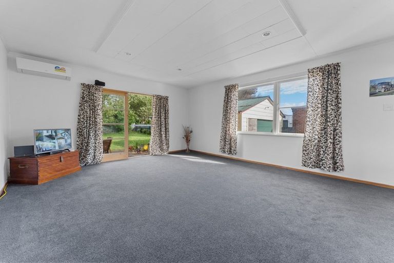 Photo of property in 93 Wilson Street, Hawera, 4610