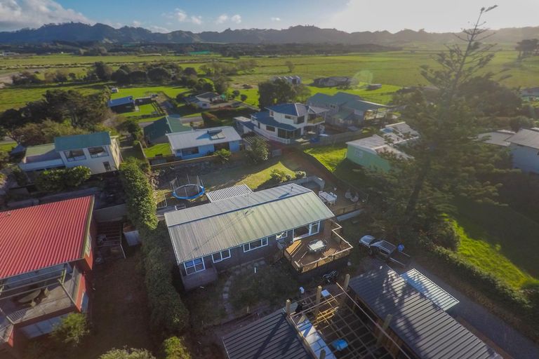 Photo of property in 174b Seaforth Road, Waihi Beach, 3611