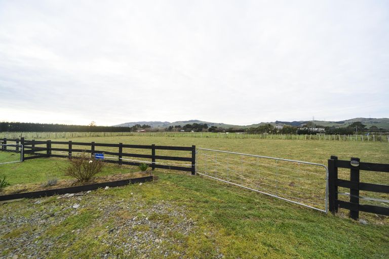 Photo of property in 97 Pohangina Road, Ashhurst, Palmerston North, 4470