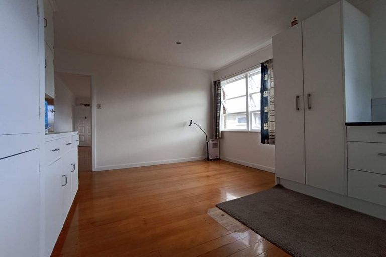 Photo of property in 5 Benders Avenue, Hillcrest, Auckland, 0627