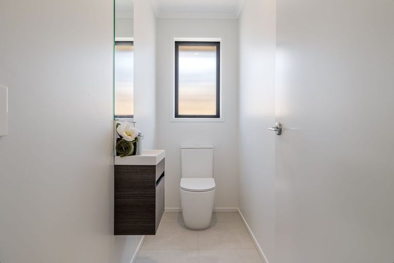 Photo of property in 26 Springwater Drive, Maewa, 4702