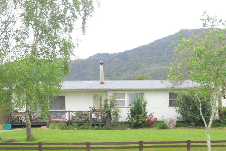Photo of property in 34 Stirling Street, Te Aroha, 3320