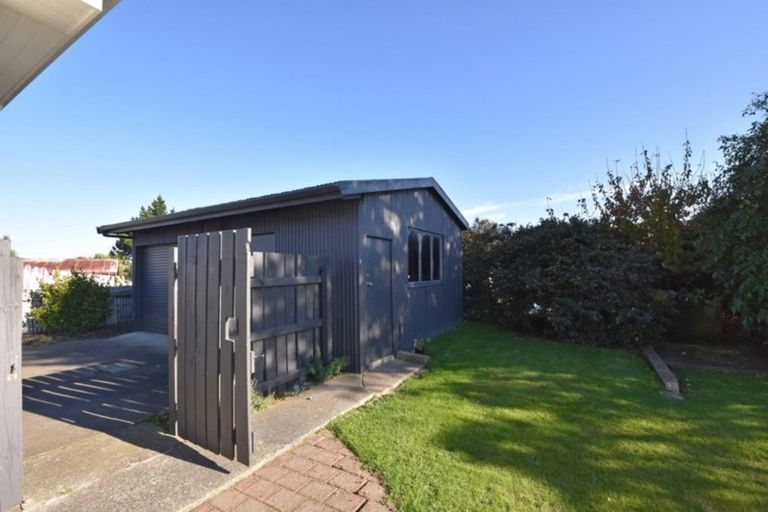 Photo of property in 21 Dyson Street, Strathern, Invercargill, 9812