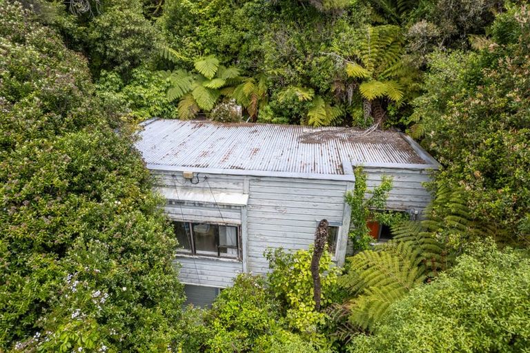 Photo of property in 220 Blue Mountains Road, Blue Mountains, Upper Hutt, 5371