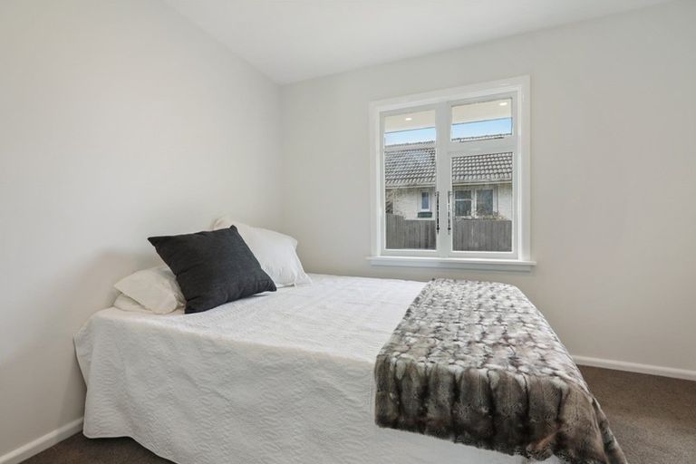 Photo of property in 117 Blighs Road, Strowan, Christchurch, 8052