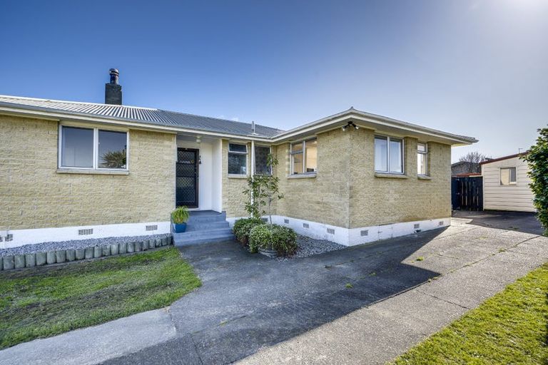 Photo of property in 8 Lyttelton Crescent, Tamatea, Napier, 4112