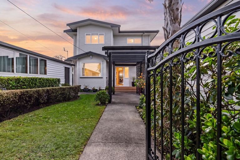 Photo of property in 11 George Street, Lower Vogeltown, New Plymouth, 4310