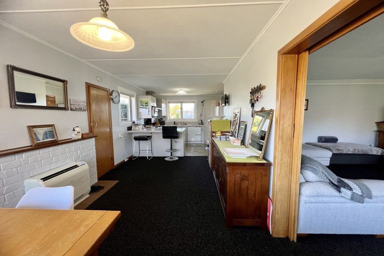 Photo of property in 28 Pine Crescent, Hargest, Invercargill, 9810
