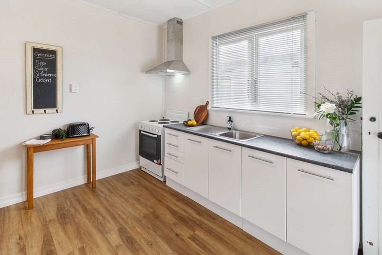 Photo of property in 24 Tay Street, Whanganui, 4500