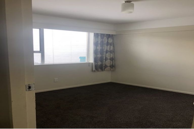 Photo of property in 3/24 Caesars Place, Churton Park, Wellington, 6037