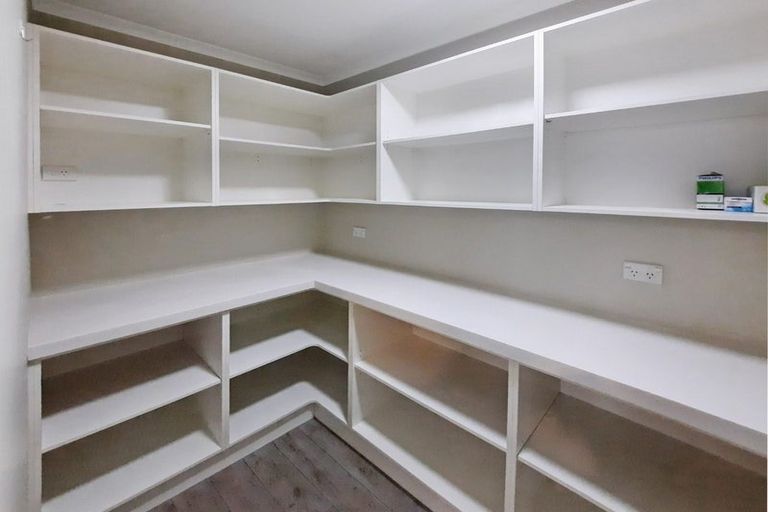 Photo of property in 27 Barnard Street, Kaiapoi, 7630