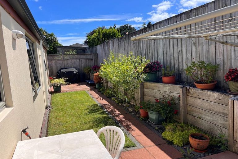 Photo of property in Orange Grove Village, 55/22 Pyes Pa Road, Pyes Pa, Tauranga, 3112