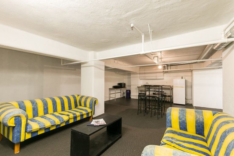 Photo of property in Stadium Garden Flats, 314/107 Thorndon Quay, Pipitea, Wellington, 6011