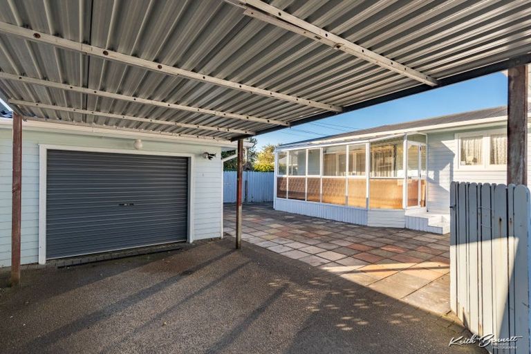 Photo of property in 51 Holyoake Crescent, Avalon, Lower Hutt, 5011