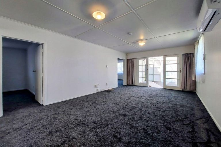 Photo of property in 41 Churchill Avenue, Manurewa, Auckland, 2102