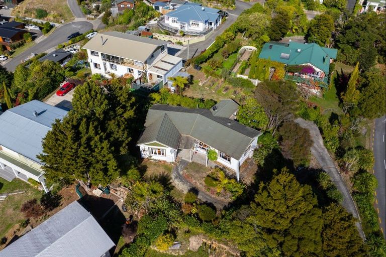 Photo of property in 8 Taranaki Street, Picton, 7220