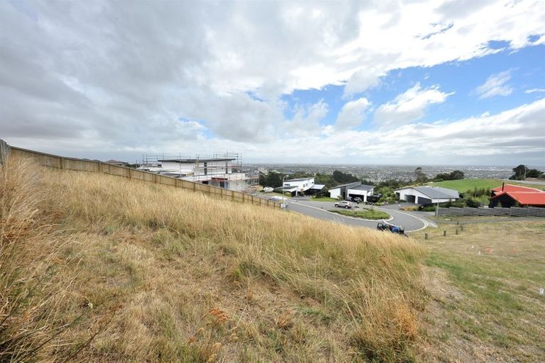 Photo of property in 10 Caldberg Close, Westmorland, Christchurch, 8025