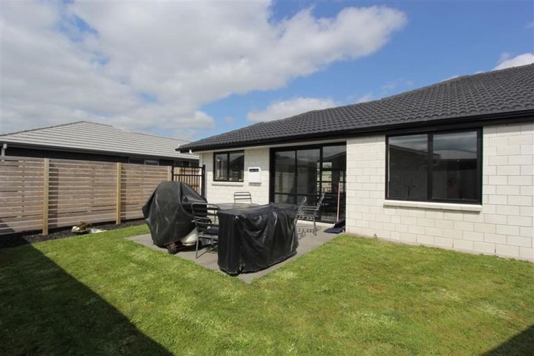 Photo of property in 9a Warwick Avenue, St Andrews, Hamilton, 3200