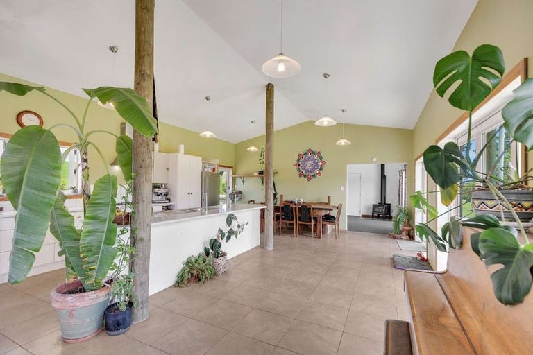 Photo of property in 400 State Highway 3, Kaitoke, Wanganui, 4572