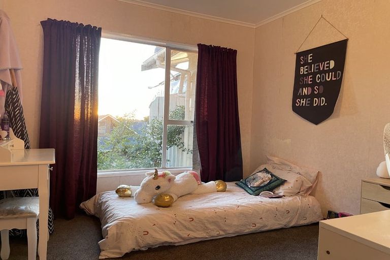 Photo of property in 19a Rodney Street, Howick, Auckland, 2014