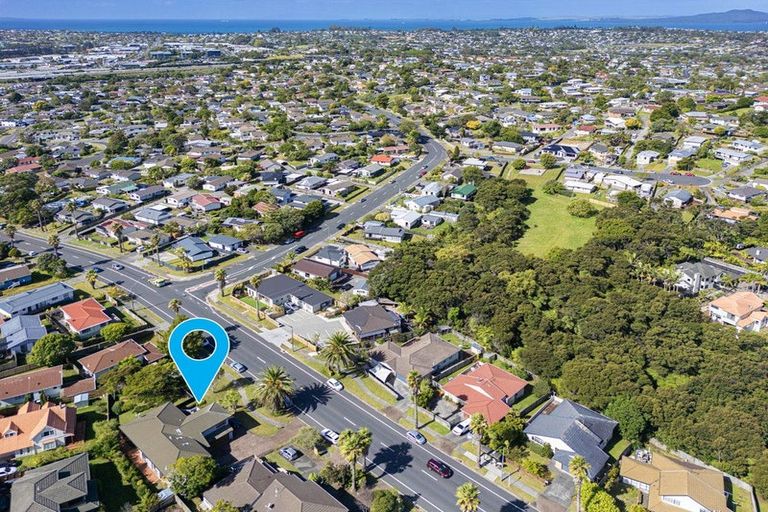 Photo of property in 53 Caribbean Drive, Unsworth Heights, Auckland, 0632