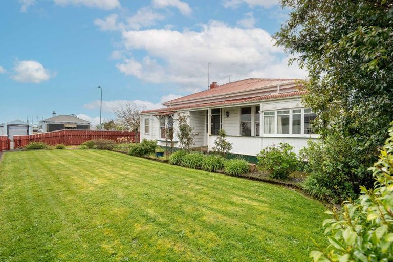 Photo of property in 2 Monckton Street, Feilding, 4702