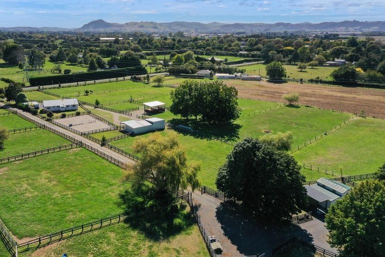 Photo of property in 229 Racecourse Road, Cambridge, 3493