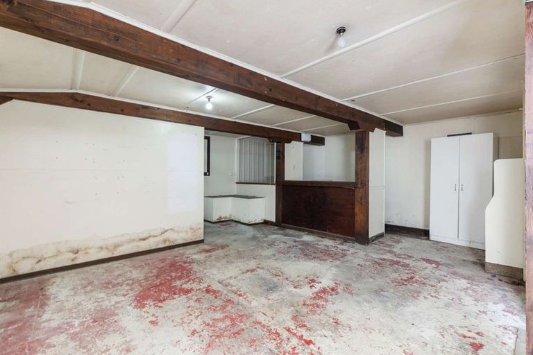 Photo of property in 41 Glendale Road, Glen Eden, Auckland, 0602