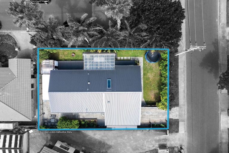 Photo of property in 26 Doment Crescent, Orewa, 0931