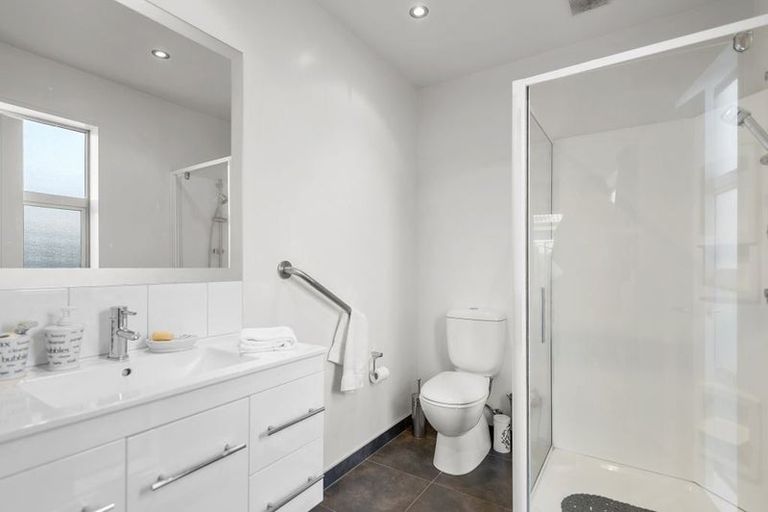 Photo of property in 5 Kessen Street, Pegasus, 7612