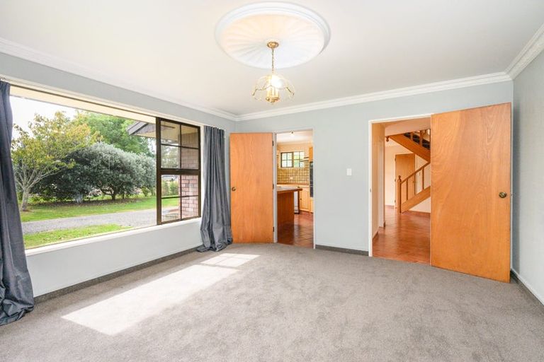Photo of property in 83 Oroua Road, Kairanga, Palmerston North, 4475