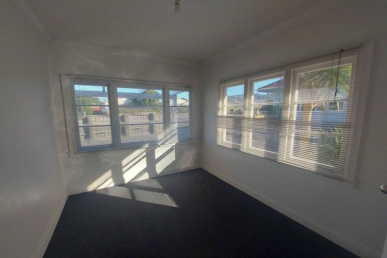 Photo of property in 33 Otaika Road, Woodhill, Whangarei, 0110