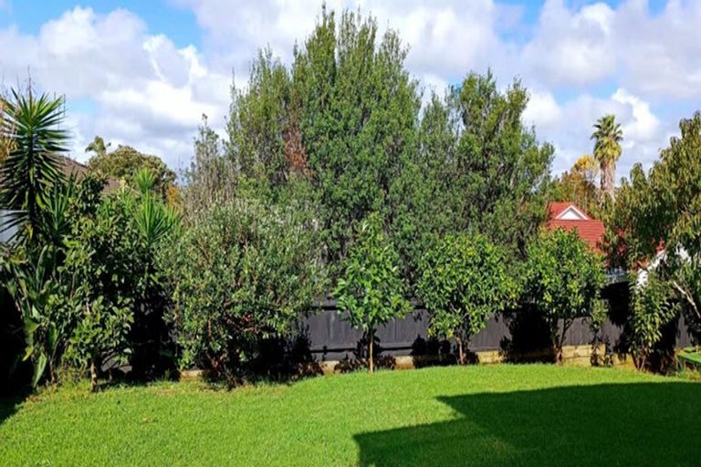 Photo of property in 65 Edendale Road, Somerville, Auckland, 2014