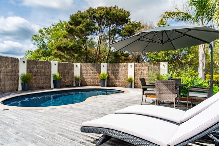 Photo of property in 13 Taranui Place, Mangawhai Heads, Mangawhai, 0505