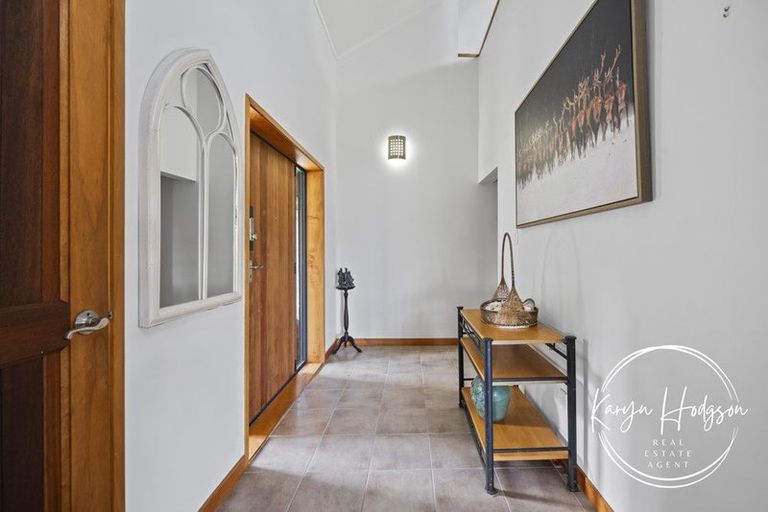 Photo of property in 87 Hurndall Street East, Maungaturoto, 0520