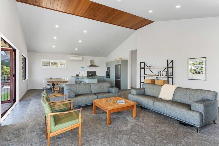 Photo of property in 208 Russell Bruce Place, Onemana, Whangamata, 3691