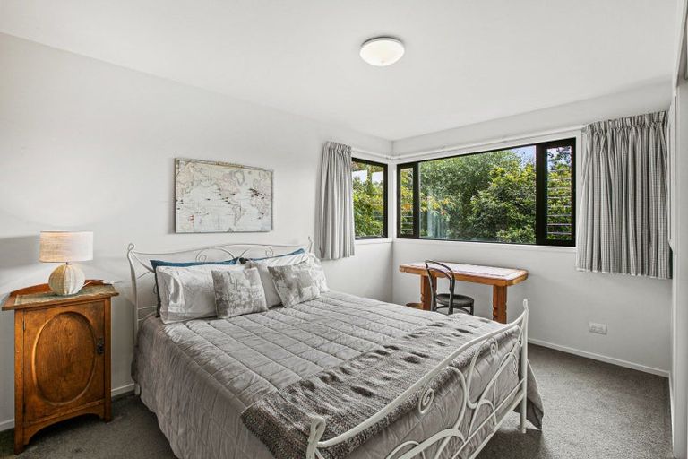 Photo of property in 64a Mcfarlane Street, Oakura, 4314