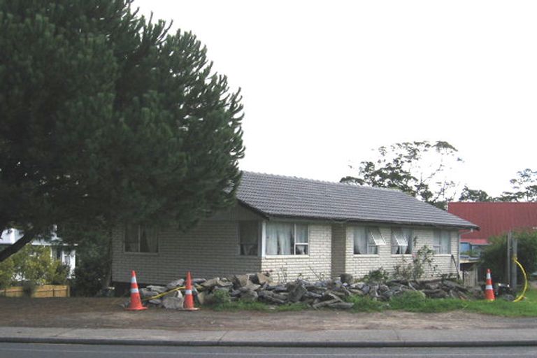 Photo of property in 134 Universal Drive, Henderson, Auckland, 0610