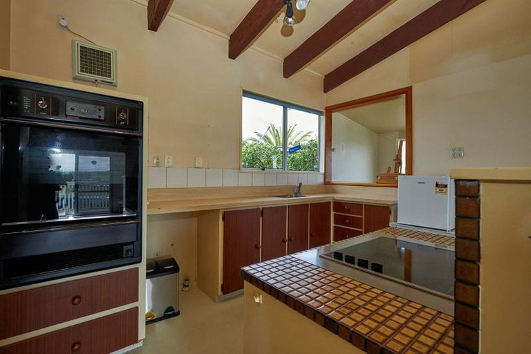 Photo of property in 2 Moa Road, South Bay, Kaikoura, 7300