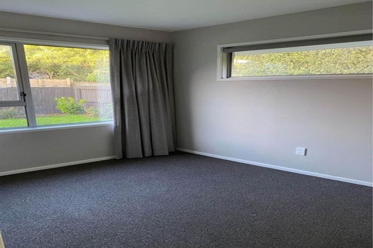 Photo of property in 2/9 Somme Street, St Albans, Christchurch, 8014