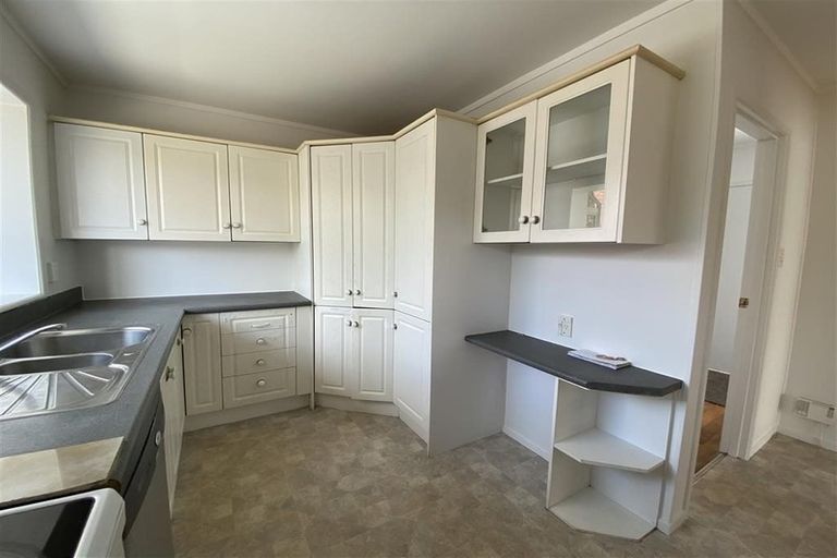 Photo of property in 3 The Crest, Sunnyhills, Auckland, 2010