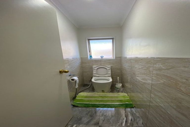 Photo of property in 13 Portrush Lane, Takanini, 2112