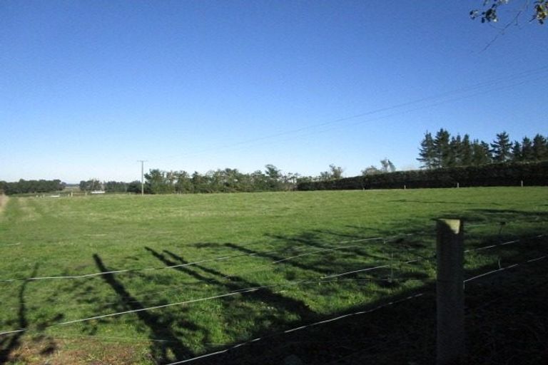 Photo of property in 862 Oxford Road, Fernside, Rangiora, 7471