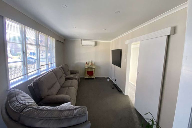 Photo of property in 6 Rainey Grove, Taita, Lower Hutt, 5011