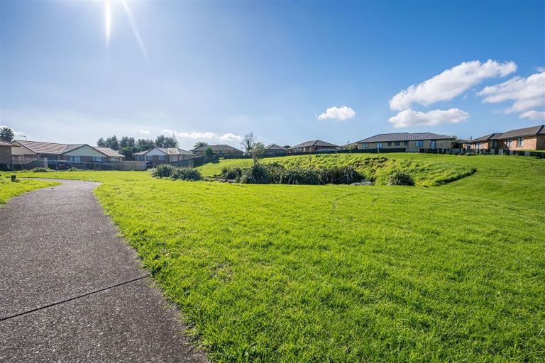 Photo of property in 42 Manston Road, Mangere, Auckland, 2022